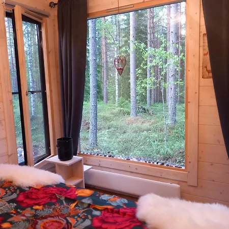 Nature Linnunrata 公寓 奥卢